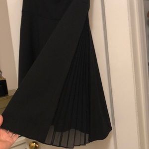 Elegant Club Monaco A-line midi-skirt